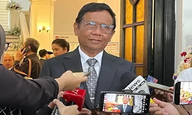 Sebut Pilpres 2024 Pemilu Terburuk, Mahfud MD: Gunakan Politik GENTONG BAB dan KERAH