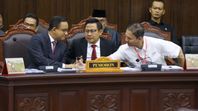 Pakar UGM: Jika 4 Menteri Tak Hadir di MK, Dalil Pemohon Bisa Dianggap Benar