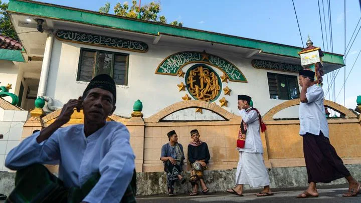 Beda Sikap PBNU dan Muhammadiyah Soal Jemaah Aolia yang Rayakan Idulfitri Duluan