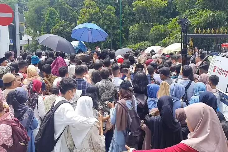 Open House Jokowi Ricuh, Istana Sampaikan Permintaan Maaf