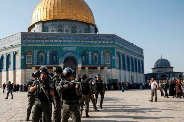 Penjajah Zionis Serang Penduduk Baitul Maqdis, Hancurkan Jalan hingga Jaringan Air Bersih