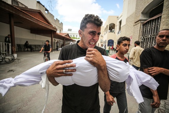 Jumlah Syahid di Gaza Mencapai 35.303 Jiwa