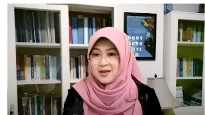 Dokter Tifa Blak-blakan Sebut Elite Politik Tahu Indonesia Akan Hancur, Kini Berebut Kekayaan?