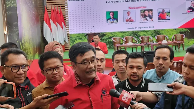 Indikasi Jokowi Cawe-cawe Lagi Lewat Penyaluran Bansos di Pilkada 2024, Djarot: Gamblang Banget!