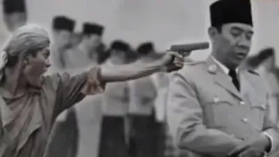 Kisah Misteri Ketika Bung Karno Gagal Dibunuh saat Salat Iduladha
