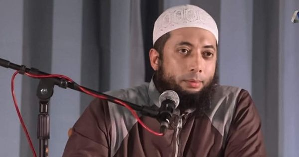 Ustadz Khalid Basalamah: Sumpah Pocong Nggak Ada dalam Islam, Hukumnya...
