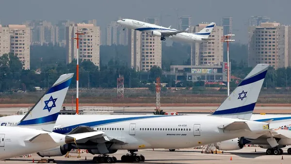 Pesawat Israel Mendarat Darurat di Turki, Pekerja Bandara Antalya Ogah Isi Bahan Bakar