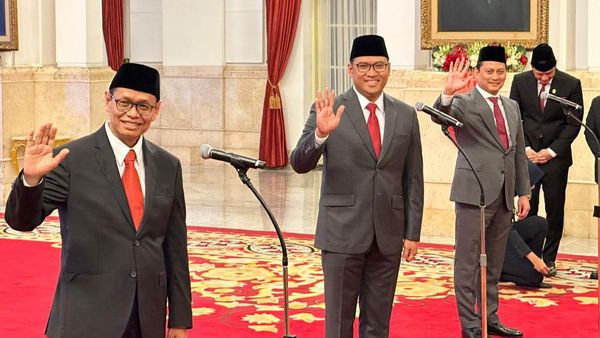 Jokowi Resmi Lantik Keponakan Prabowo, Thomas Djiwandono Jadi Wamenkeu