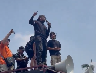 Sindiran Komika Abdur Arsyad di Demo: Kita Cari Kerja Sendiri Susah Payah, Bukan Dibantu Papa
