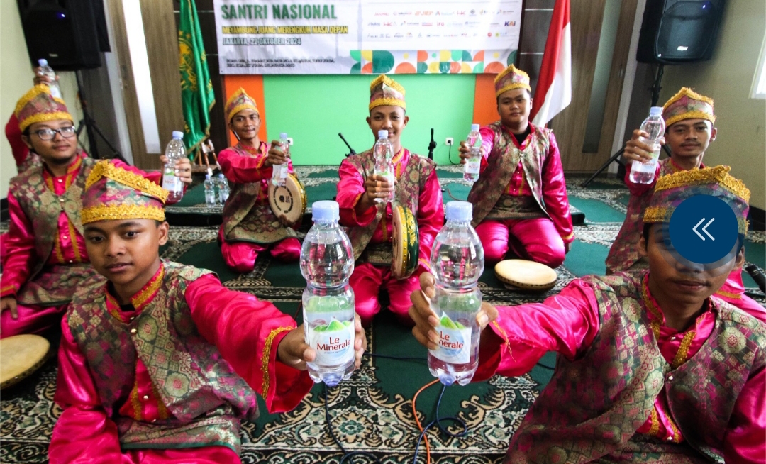 RMNU dan PCNU Gandeng Le Minerale, Produk Asli Indonesia, Dalam Hari Santri Dukung Kemajuan Bangsa