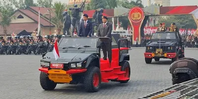 Sering Tampil Berdua, Jokowi-Prabowo Berbaret Brimob Naik Maung: Cek Kesiapan Pelantikan Presiden