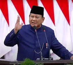 Ingin Temui Tokoh ‘Indonesia Gelap’, Prabowo: Ayo Dialog, Mari Kita Bahas