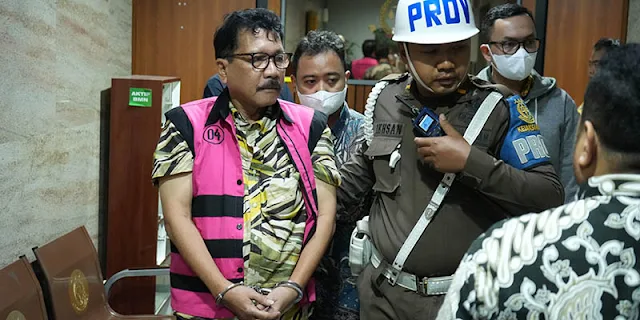 Ternyata Uang di Rumah Zarof Ricar Diduga Titipan Hakim