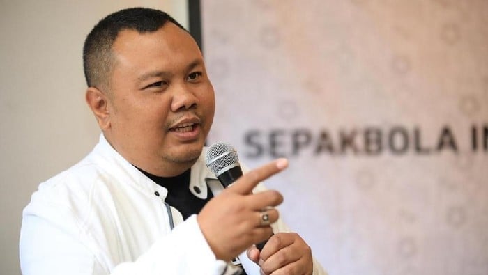 Soroti Pertemuan Prabowo-Jokowi di Solo, Hensat: Bukan Main!