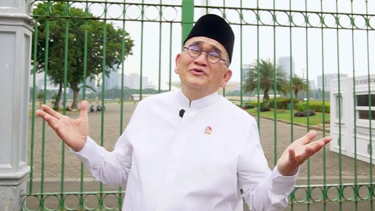 Minta Para Pengkritik Bersabar Dulu, Ruhut Sitompul: Biarkan Prabowo Bekerja untuk Rakyat