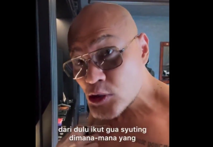 Ustadz Hilmi ke Deddy Corbuzier: Ga Usah Marah-marah, Santuy...
