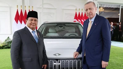 Hadiah Turki untuk Indonesia: Presiden Erdogan Serahkan Mobil Listrik TOGG T10X kepada Prabowo
