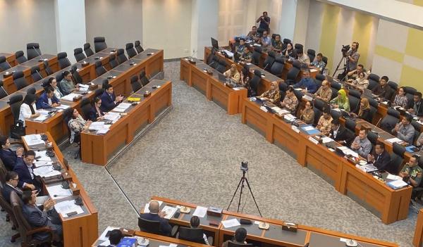 RUU TNI Akan Segera Disahkan, Kader PDIP Sindir Mahasiswa: Mau Didiamkan Saja?