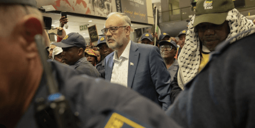 Dituding Pro-Hamas oleh Trump, Dubes Afsel Pulang dan Disambut Bagai Pahlawan