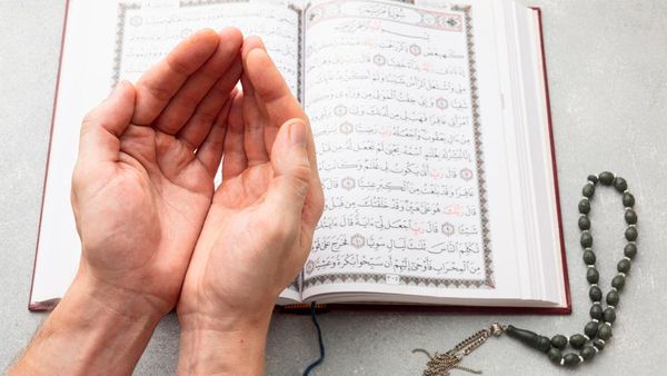 Baca Doa Ini Selepas Tarawih, Niscaya Dosa akan Diampuni