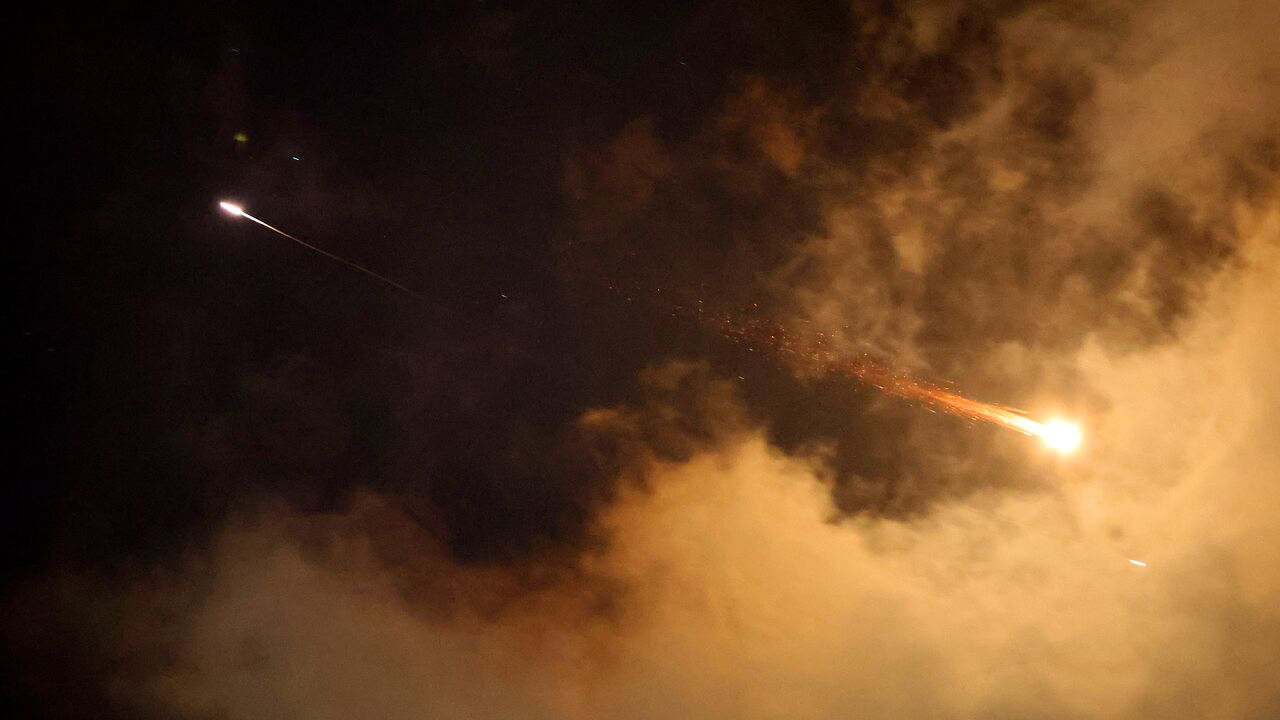 Iran Membalas Serangan AS dengan Hujan Rudal ke Pangkalan Militer di Qatar dan Irak