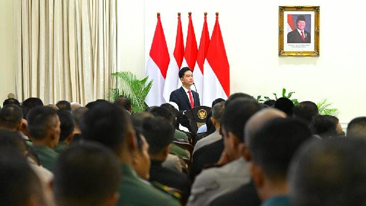 Gibran: Pemimpin Jangan Cuma di Kantor, Turun ke Lapangan Bukan Sekadar Gaya