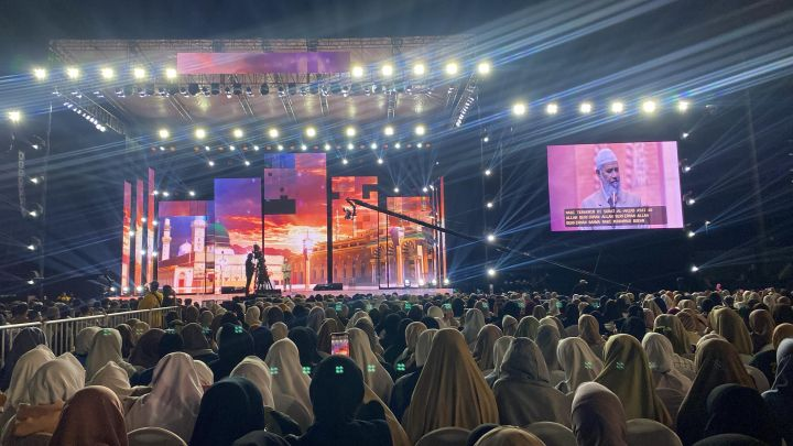 “Saya Mualaf dan Terinspirasi Zakir Naik” Mualaf Ini Temukan Logika dan Keyakinan Lewat Zakir Naik