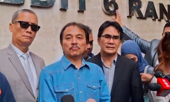 Roy Suryo Bongkar Fakta Baru soal "Desa KKN": Sindir Kebohongan Lama dan Soroti Sosok Misterius di Rumah Jokowi