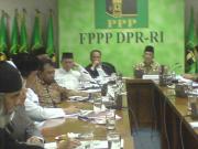 Ismail Yusanto: Pemerintah Gunakan Strategi 'Buying Time' untuk Ahmadiyah