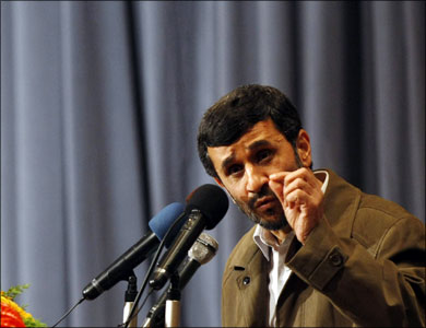 Peringatan Hari Nuklir Iran, Ahmadinejad Umumkan Kekuatan Nuklirnya