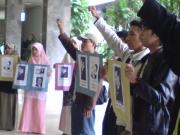 Aktivis Dukung Sidang Interpelasi Iran