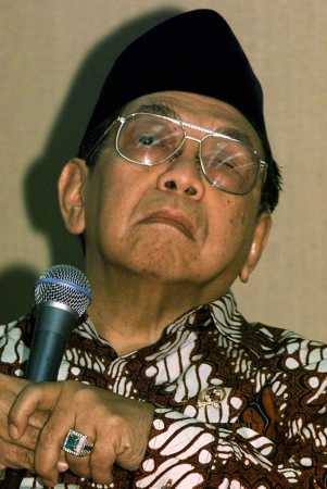 Gus Dur Akan Hadiri Ulang Tahun Zionis-Israel