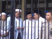 Penjara Tak Kan Pernah Mampu Surutkan Habib Rizieq