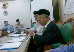 Bisnis Syariah Bukan Hanya Alternatif, Tapi Solusi Masalah Ekonomi