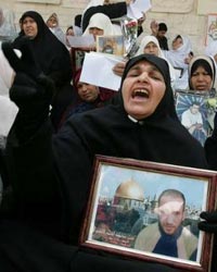 Pesan Ibunda Tawanan Palestina Pada Ibunda Ghilad Shalit