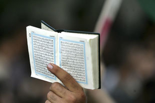 Pelecehan Al-Quran Picu Kerusuhan di Pabrik Gas Bumi Yaman