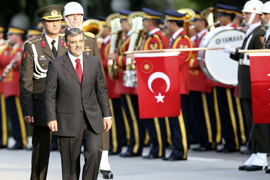 Gul Terpilih Sebagai Presiden, Akhir Sekulerisme di Turki?