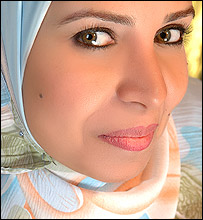 Dua Presenter TV Mesir,  Perjuangkan Hak Berjilbab