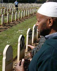 di Prancis, Kepala Babi Diletakkan di Atas Makam Seorang Warga Muslim