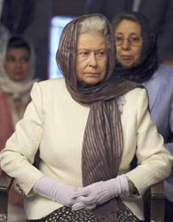 Ketika Ratu Inggris Berkerudung