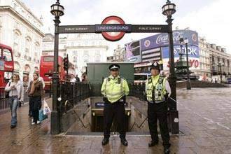 Muslim Inggris Protes Pemerintah, Diperlakukan Seperti Yahudi di Masa Nazi