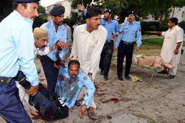 Serangan Bom di Islamabad Tewaskan Puluhan Polisi Pakistan