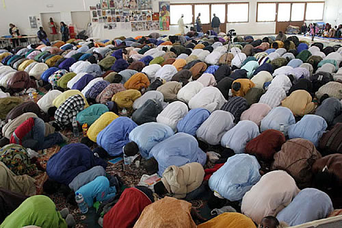 Gereja Paroki Itu Selalu Penuh Jamaah Tiap Hari Jumat