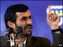 Ahmadinejad: Ada "Pengkhianat" Program Nuklir Iran