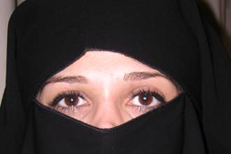 Tolak Kasus Muslimah Berniqab, Hakim Inggris Kena Teguran