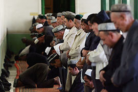 Obor Olimpiade, Penderitaan Bagi Muslim China