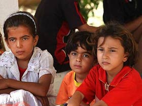Situasi Tak Aman, Anak-Anak Irak Dikurung di Dalam Rumah