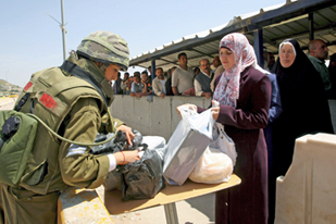Survei: Satu dari Empat Tentara Israel Lecehkan Warga Palestina