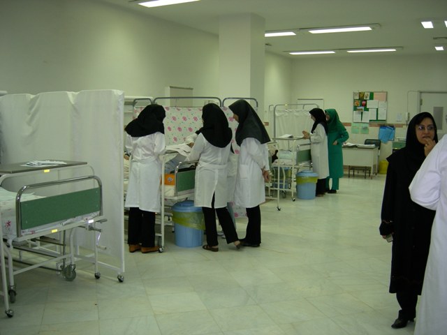 Saudi Kaji Pendirian Rumah Sakit Khusus Perempuan