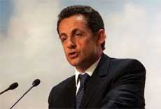 Presiden Prancis Sarkozy Berjanji Perangi Islamophobia